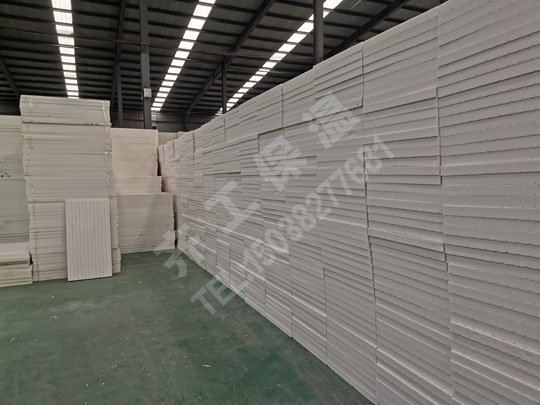 關于XPS擠塑板系統優缺點