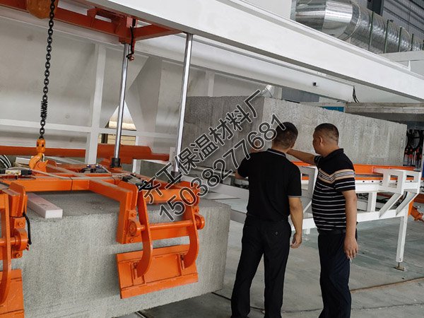 勻質(zhì)板多少錢一立方？